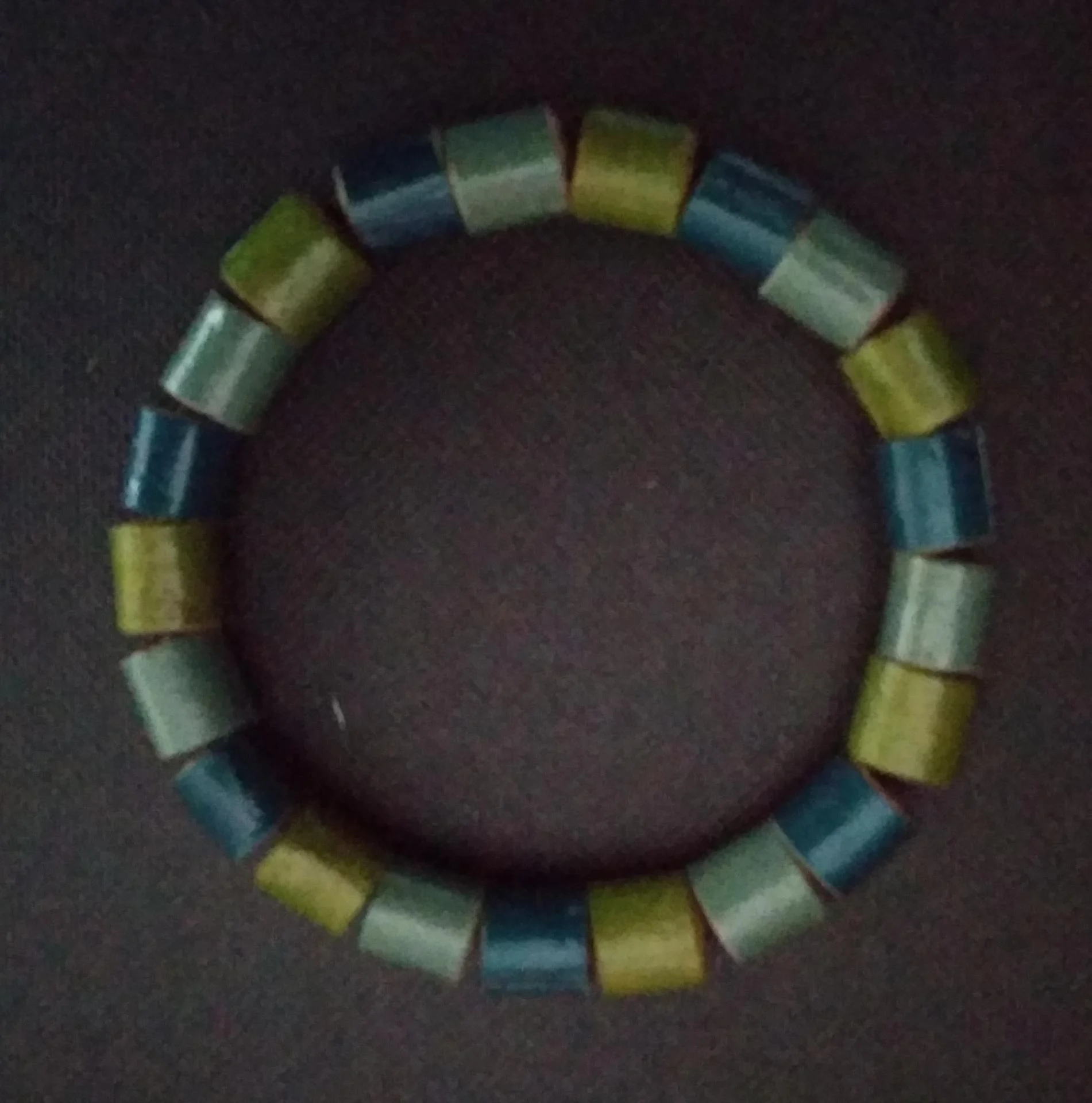 10230